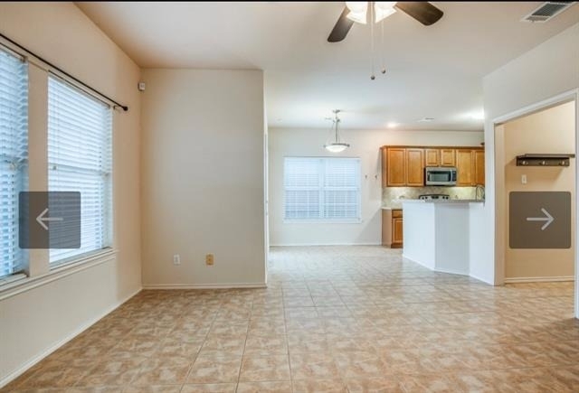 187 Castleridge Drive - Photo 3