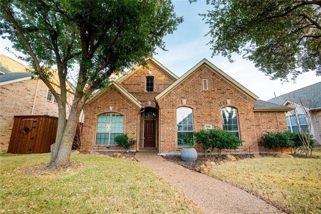 935 Panther Lane - Photo 1