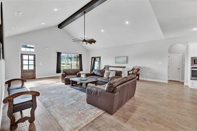 1040 Cloudy Court - Photo 2