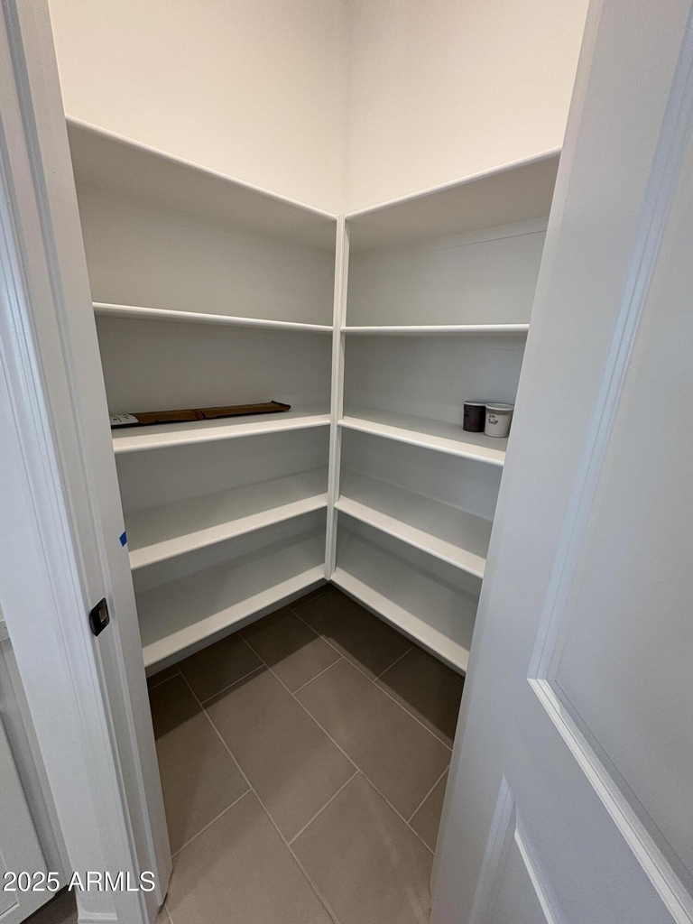 17613 W Georgia Avenue - Photo 13