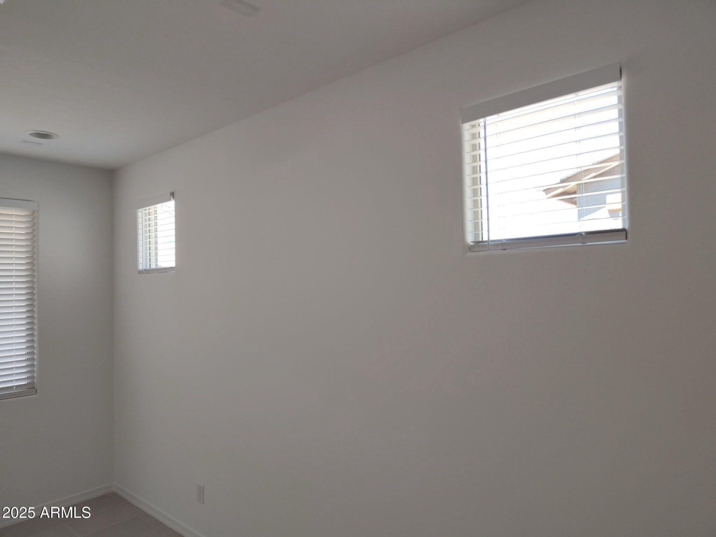 17613 W Georgia Avenue - Photo 17