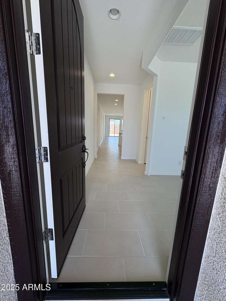 17613 W Georgia Avenue - Photo 4