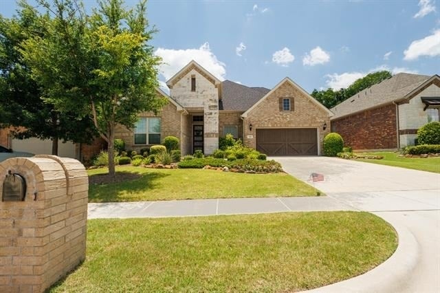 400 Headwaters Drive - Photo 0