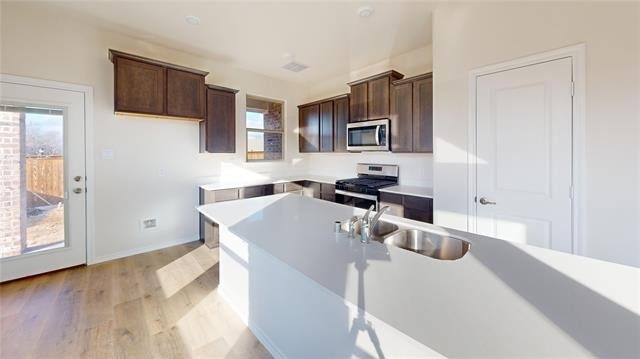 3941 Oak Creek Circle - Photo 5