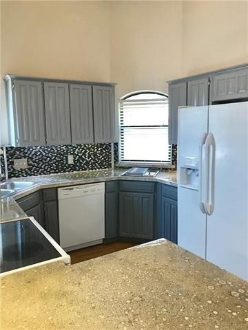 1406 Briarcrest Drive - Photo 5