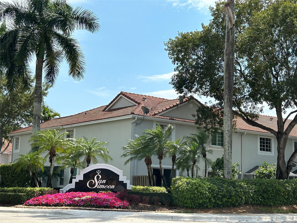 3730 San Simeon Circle - Photo 0