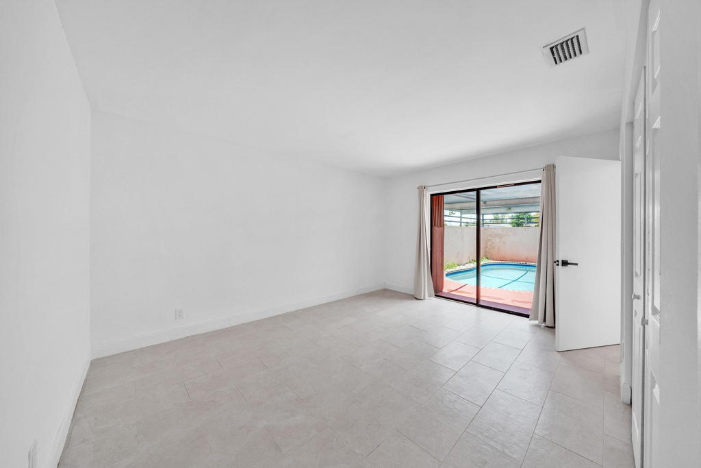 4757 Sunny Palm Circle - Photo 27