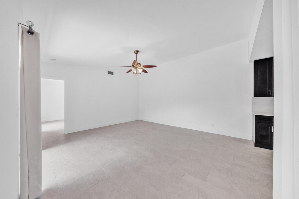 4757 Sunny Palm Circle - Photo 7
