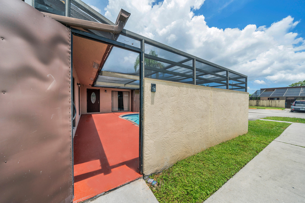 4757 Sunny Palm Circle - Photo 2