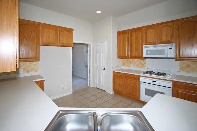 7793 Glasshouse Walk - Photo 9