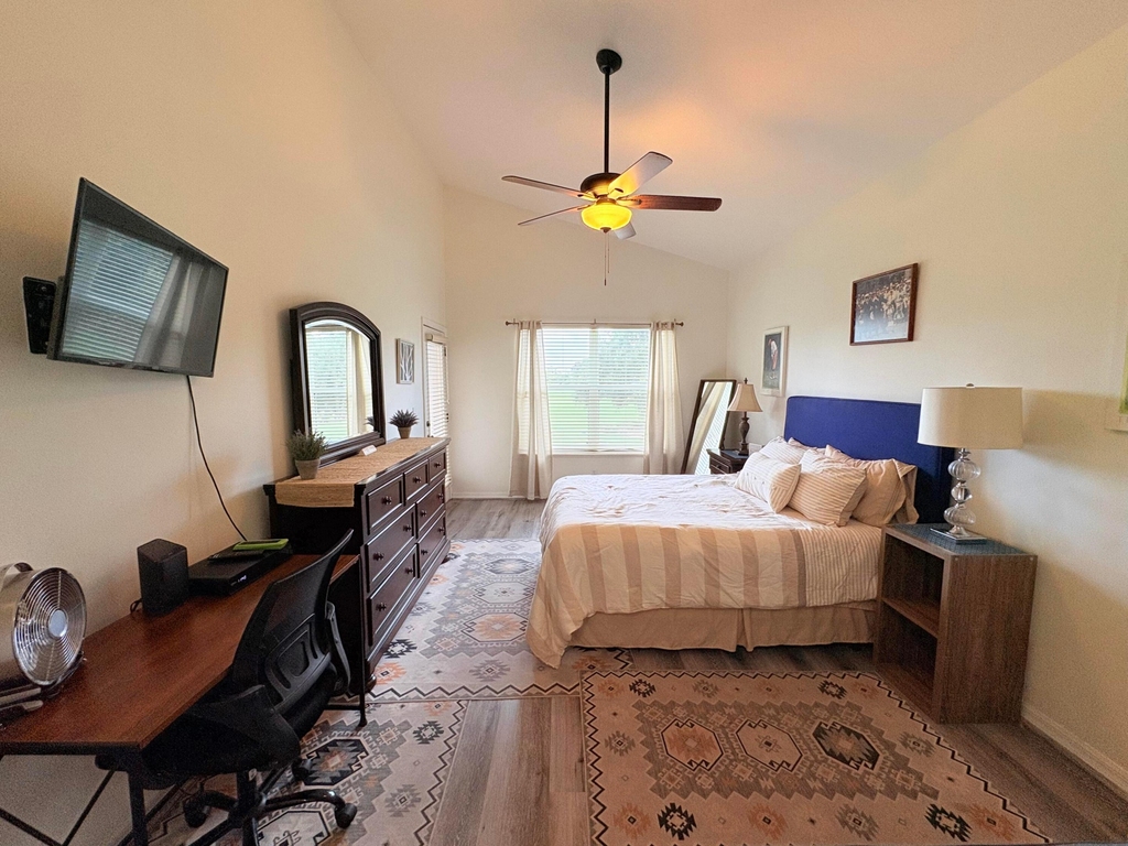 9821 Perfect Drive - Photo 10