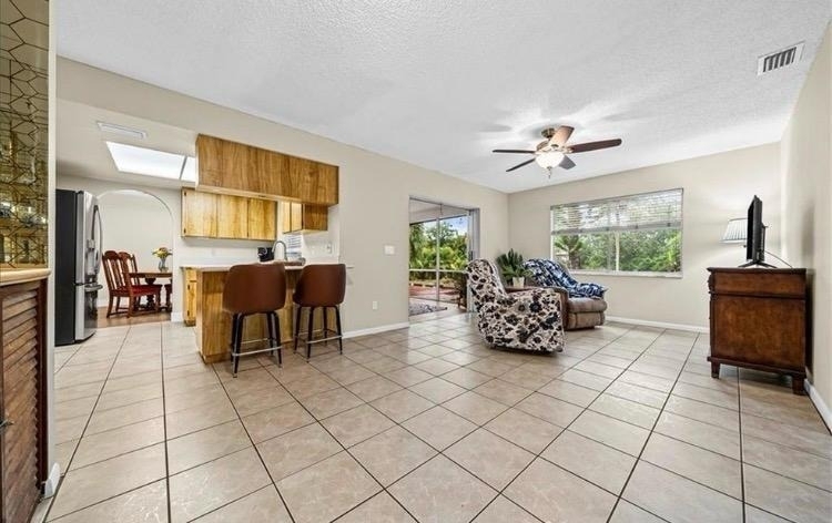 19208 Murcott Drive E - Photo 2