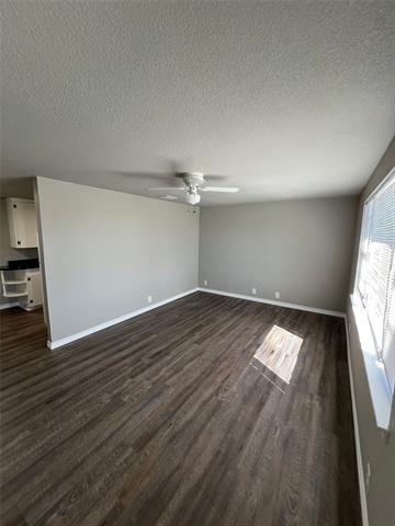 1106 Foster Lane - Photo 2