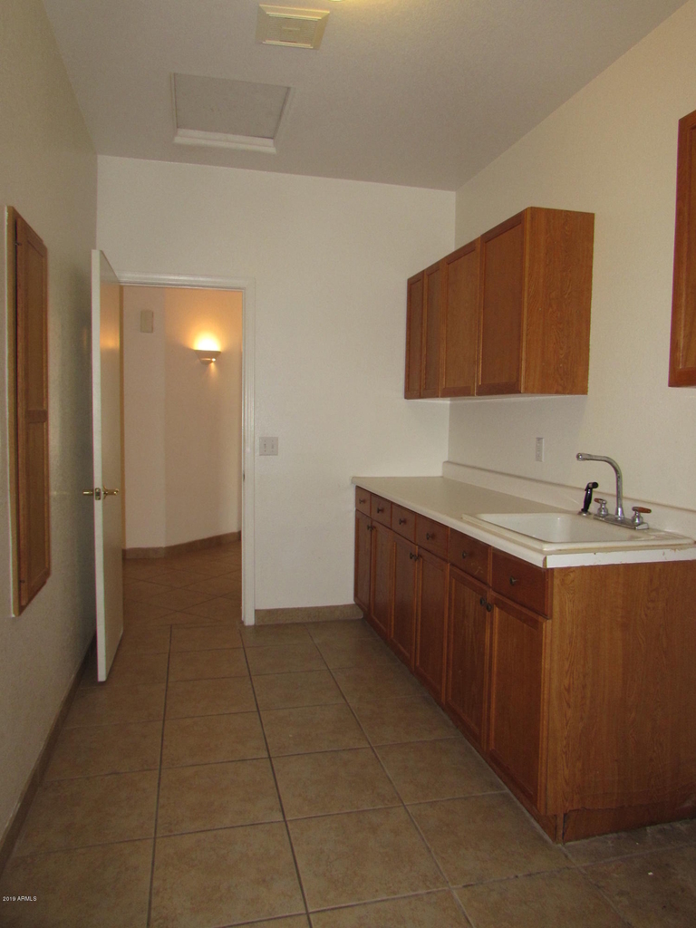 1042 E Canyon Way - Photo 20