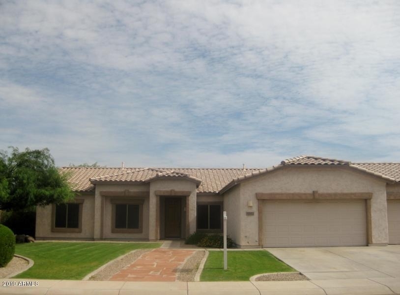 1042 E Canyon Way - Photo 0