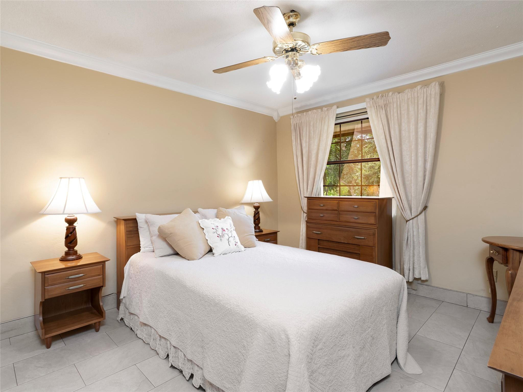 6556 Nw 87th Avenue - Photo 27
