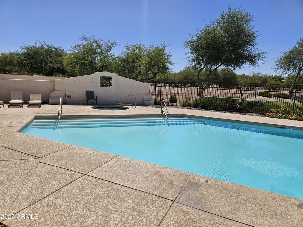 2065 E Hulet Place - Photo 44