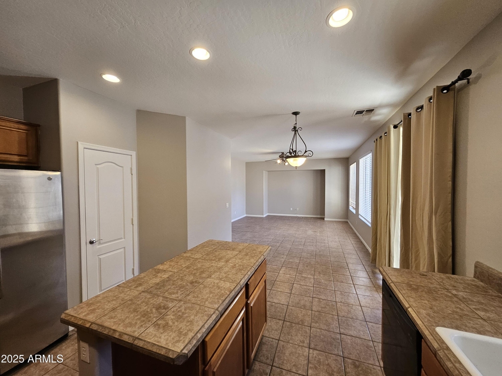 2065 E Hulet Place - Photo 7