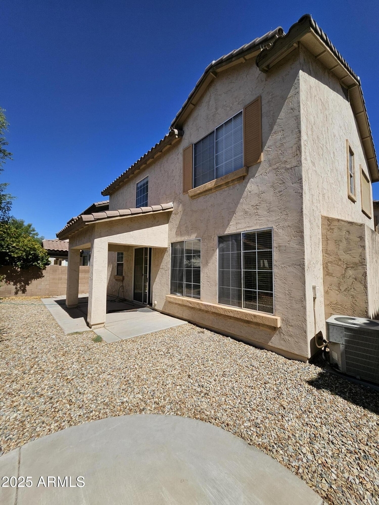 2065 E Hulet Place - Photo 40