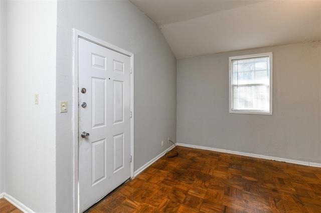 4722 Mccart Avenue - Photo 5