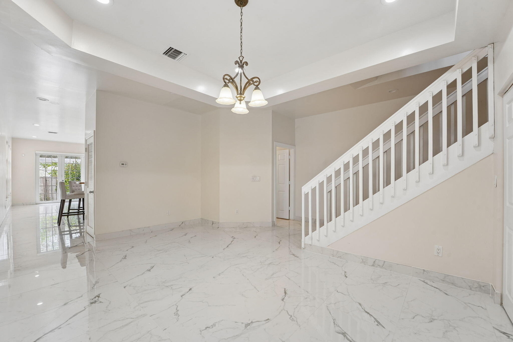 819 Sw 7th Avenue - Photo 10