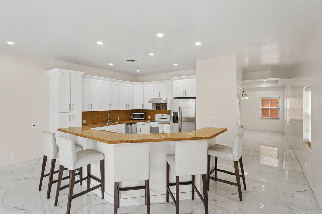 819 Sw 7th Avenue - Photo 13