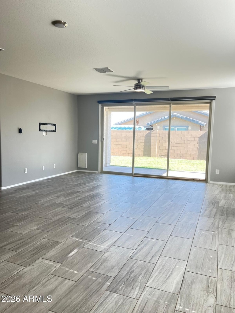 8503 W Peppertree Lane - Photo 10