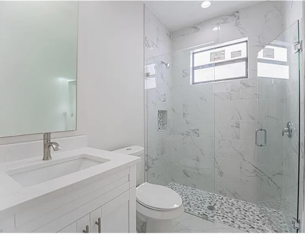 4708 5th Street W - Photo 6