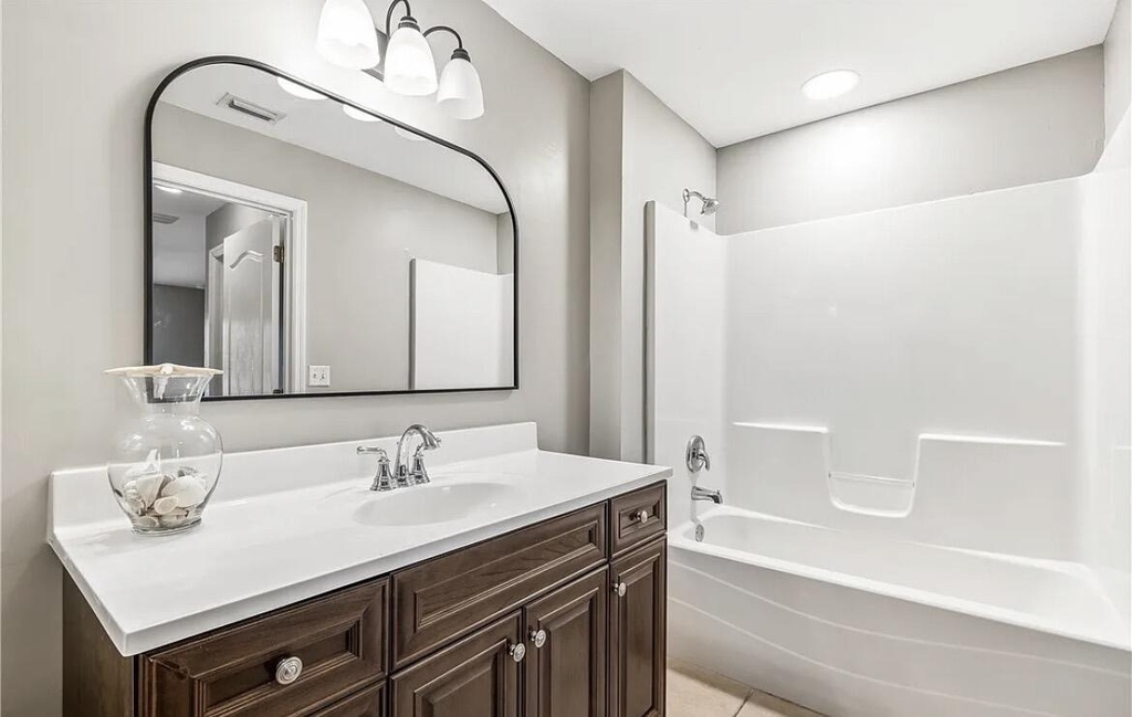 3320 Nw 9th Street W - Photo 9