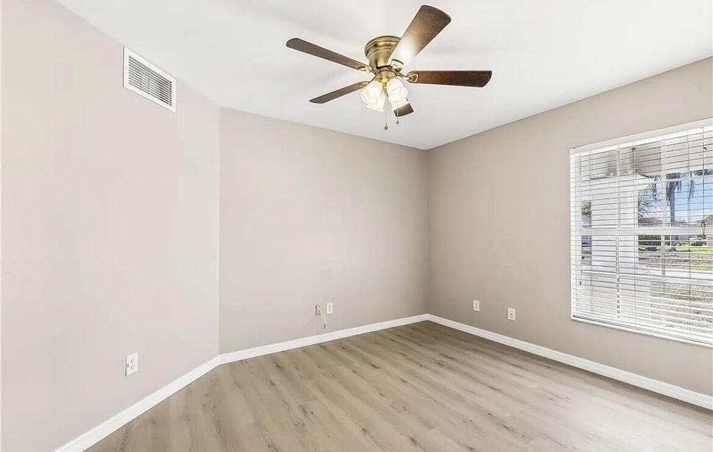 3320 Nw 9th Street W - Photo 5