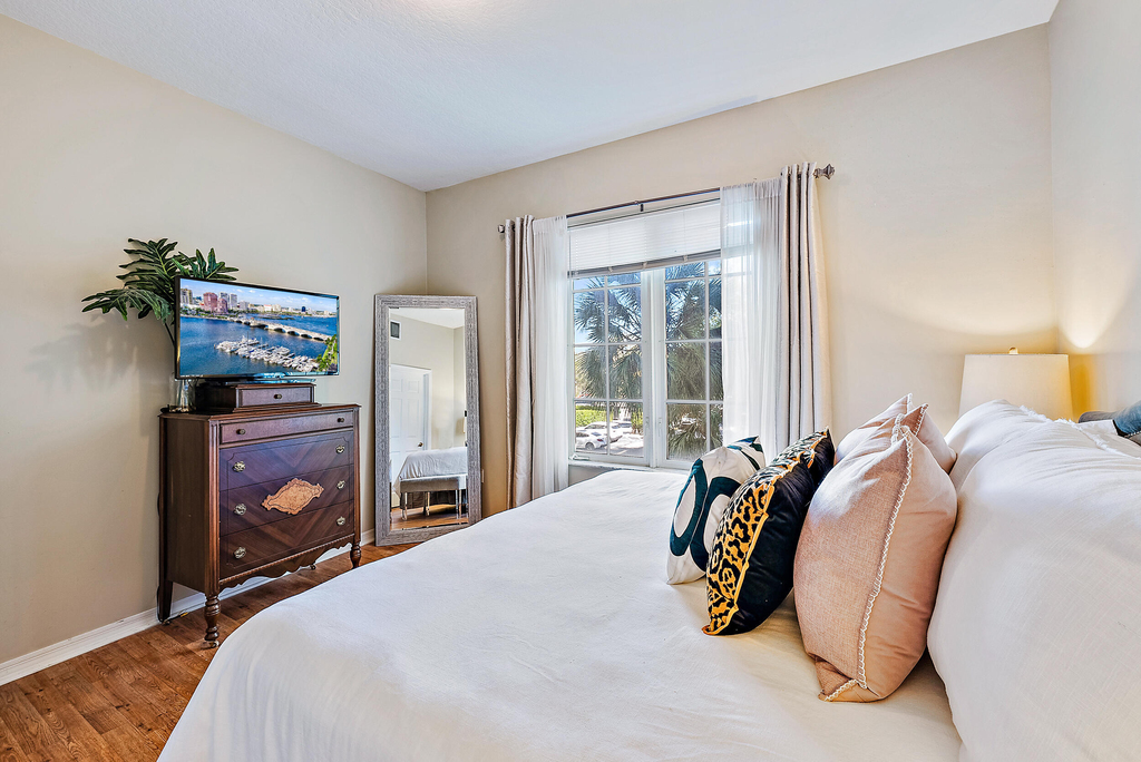 1200 Town Center Drive - Photo 5