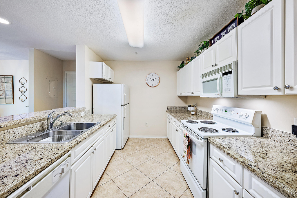 1200 Town Center Drive - Photo 8
