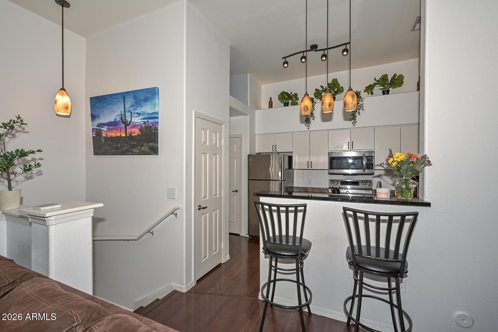 14250 W Wigwam Boulevard - Photo 4