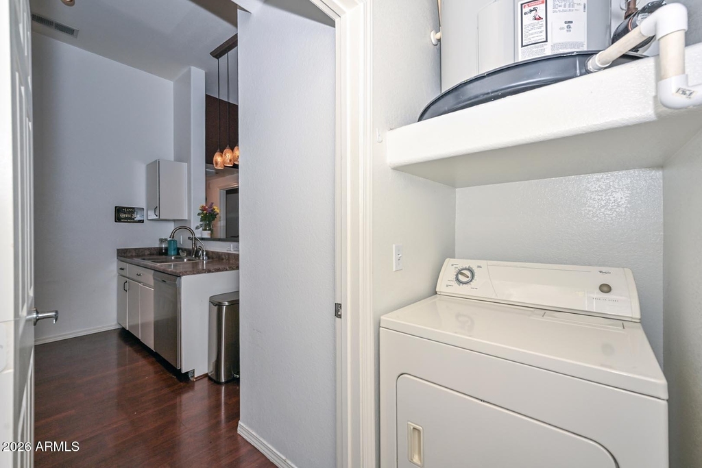 14250 W Wigwam Boulevard - Photo 12