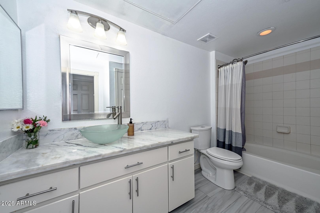 14250 W Wigwam Boulevard - Photo 24