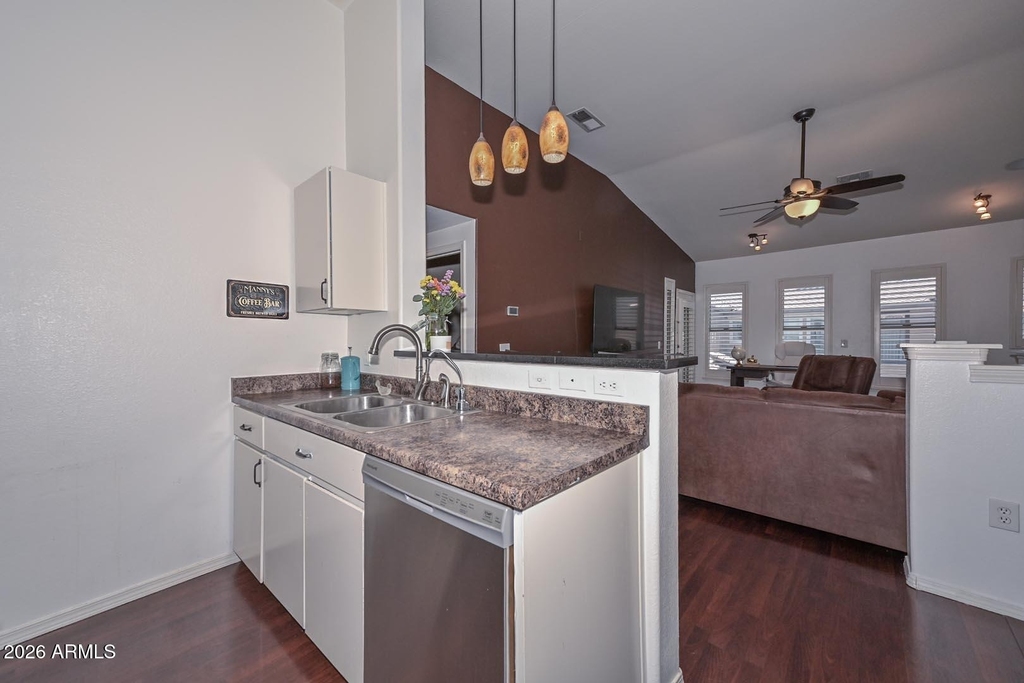 14250 W Wigwam Boulevard - Photo 14