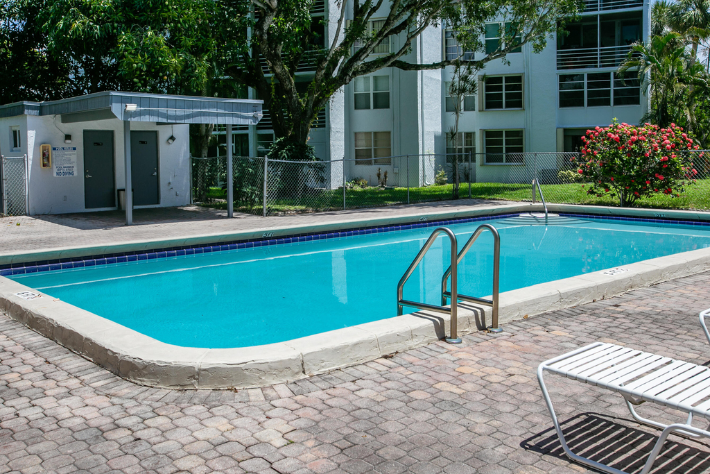 9441 Live Oak Place - Photo 13