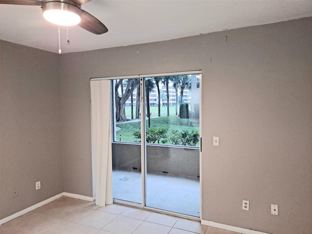 1845 Palm Cove Boulevard - Photo 7