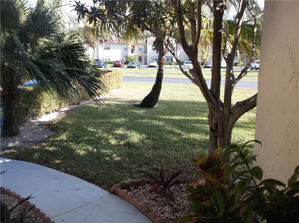 1845 Palm Cove Boulevard - Photo 18