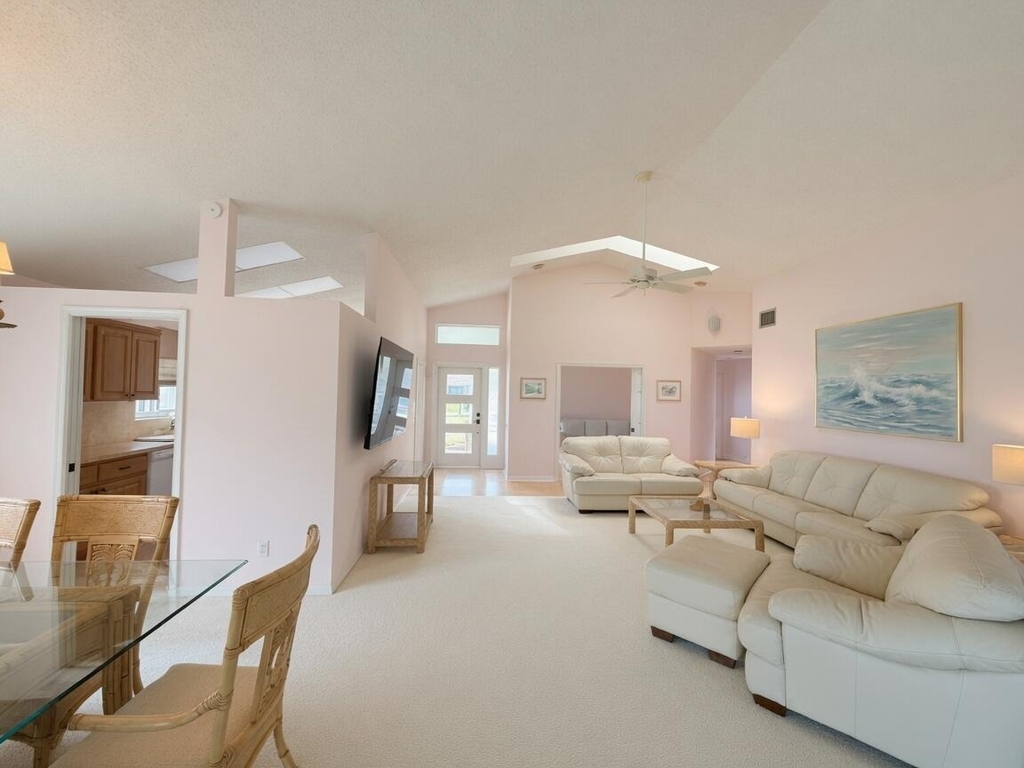 6231 Se Ames Way - Photo 7