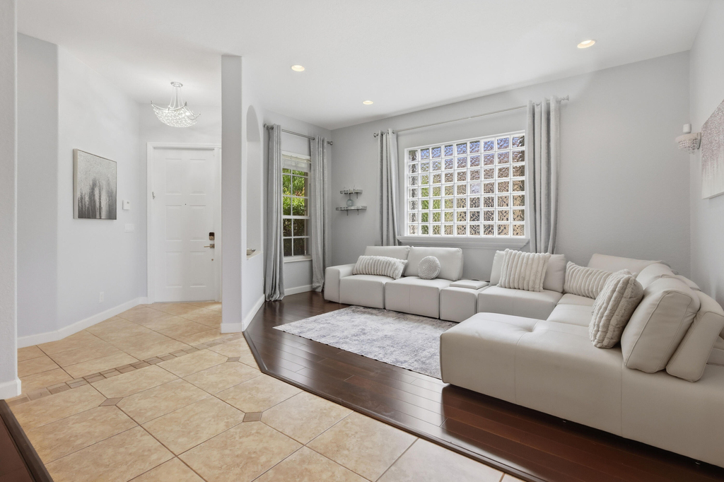 12290 Nw 77th Manor Nw - Photo 5