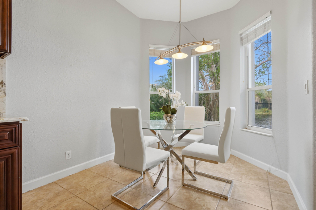 12290 Nw 77th Manor Nw - Photo 11