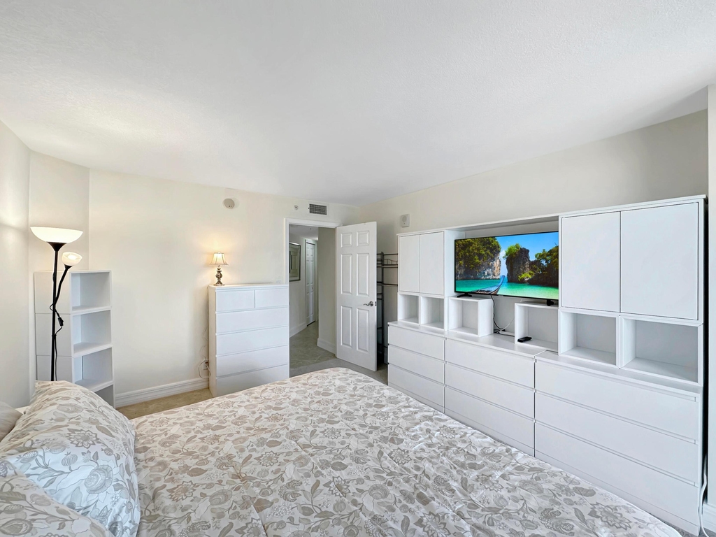 3000 N Ocean Drive - Photo 14