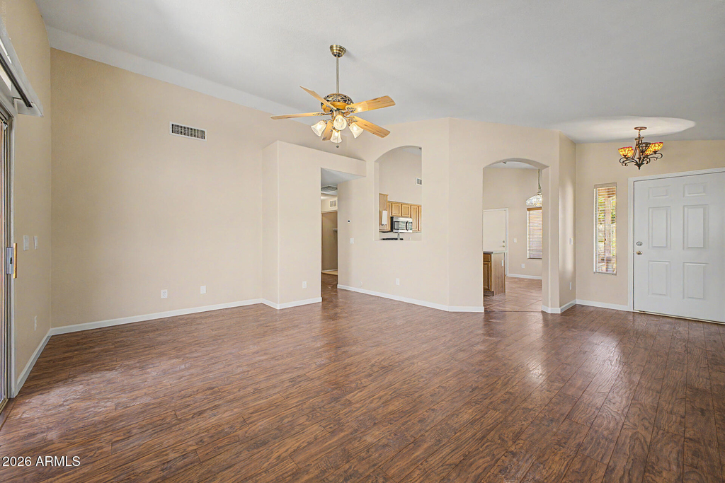3311 E San Angelo Avenue - Photo 3