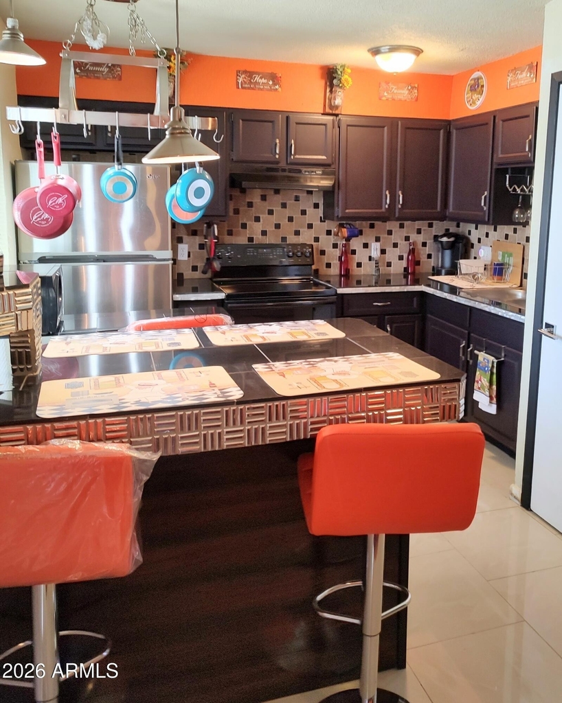 317 S Stapley Drive - Photo 4