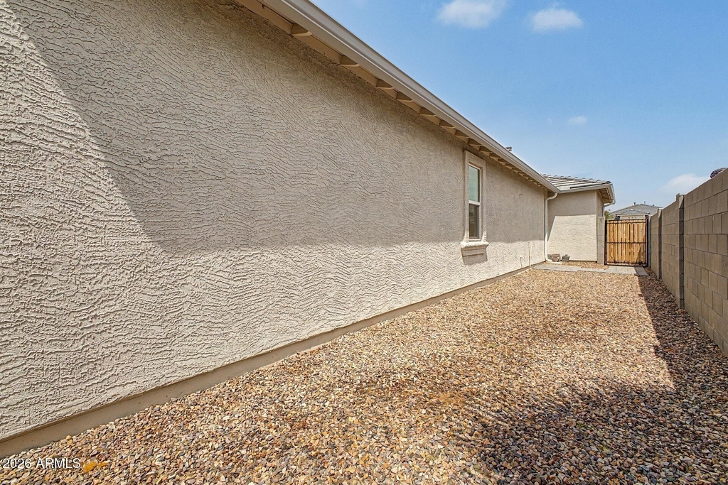 18363 W Whispering Wind Drive - Photo 27
