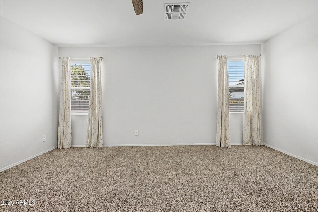 18363 W Whispering Wind Drive - Photo 11