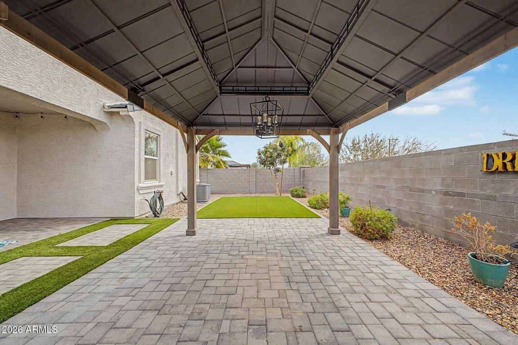18363 W Whispering Wind Drive - Photo 24