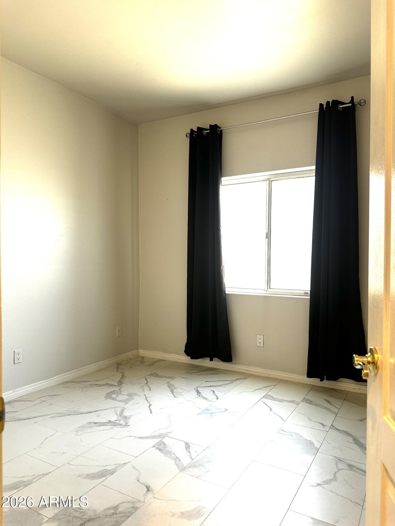 13172 N 88th Place - Photo 35