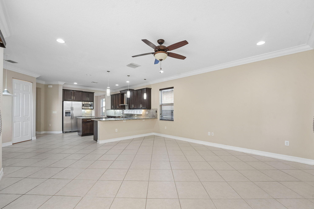 8256 Savara Streams Lane - Photo 9